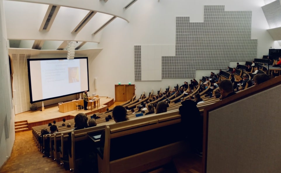 overhead projector for teachers