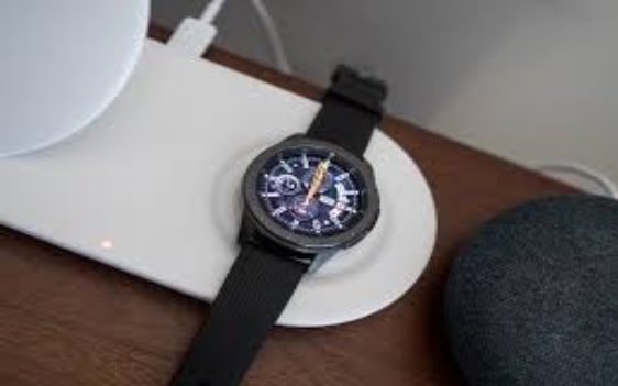 how to wireless charge samsung galaxy watch